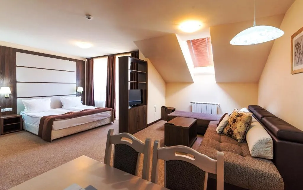 imageye___-_221109182