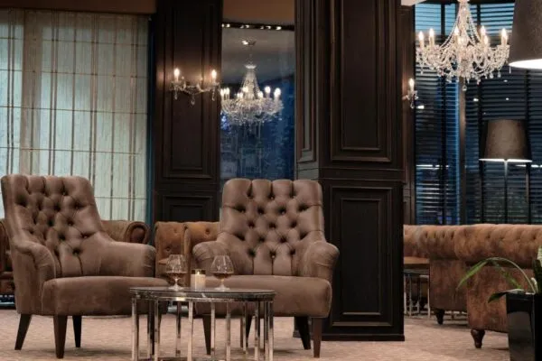 imageye___-_330179312-600x400