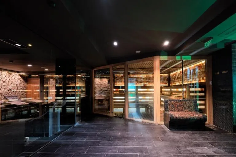 imageye___-_330181811-768x512