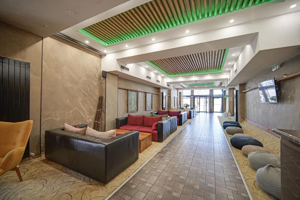 imageye___-_619764116