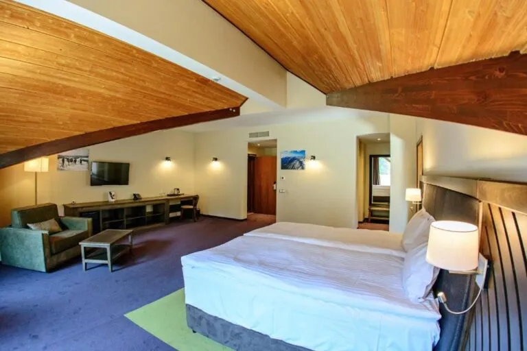 imageye___-_96191558-768x512