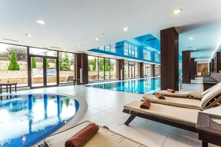 imageye___-_lodge2-768x512