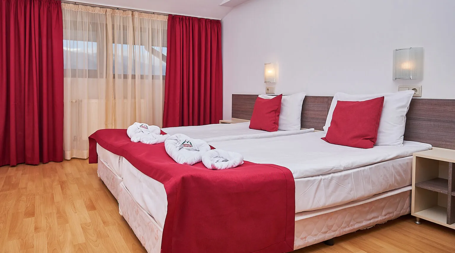 imageye___-_mp2-1536x853